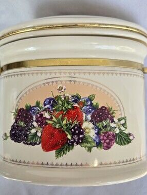 Knott's Berry Farm Ceramic Berry Canister Gold Trim